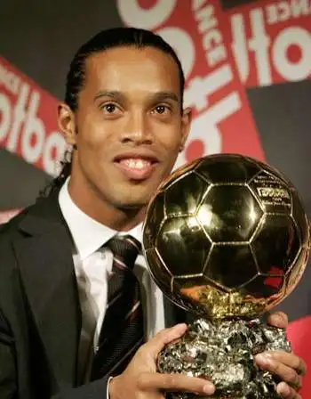 多的防线稳 多的防线稳