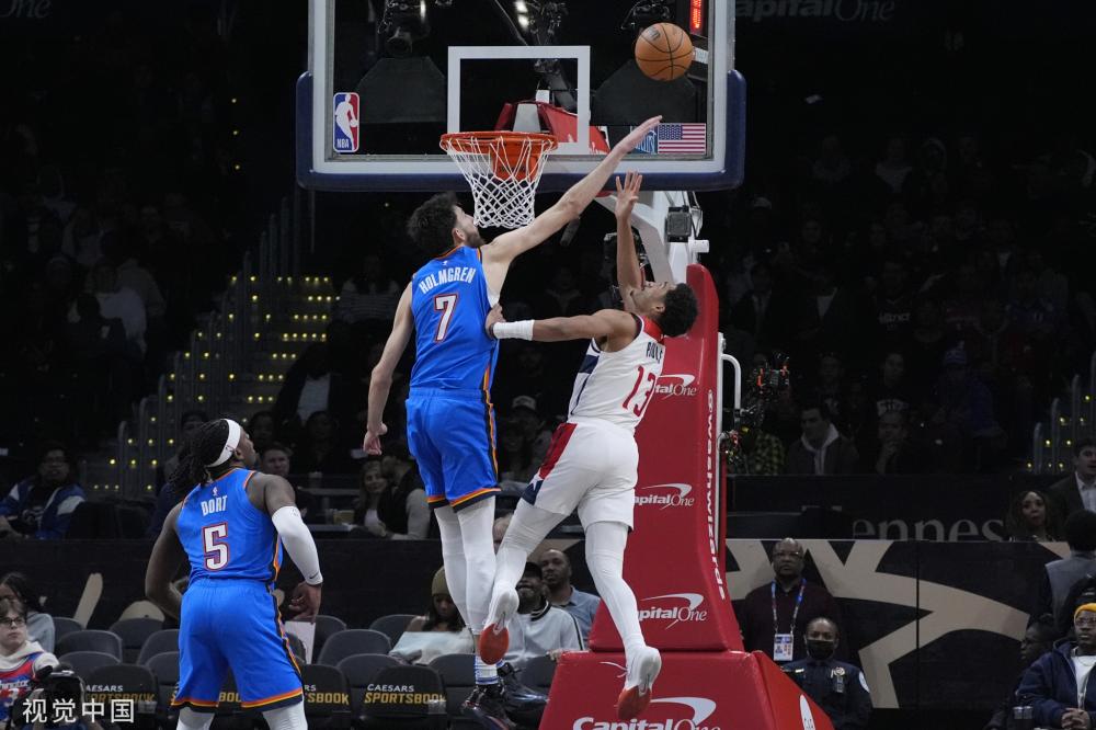 中走出自己 中走出自己